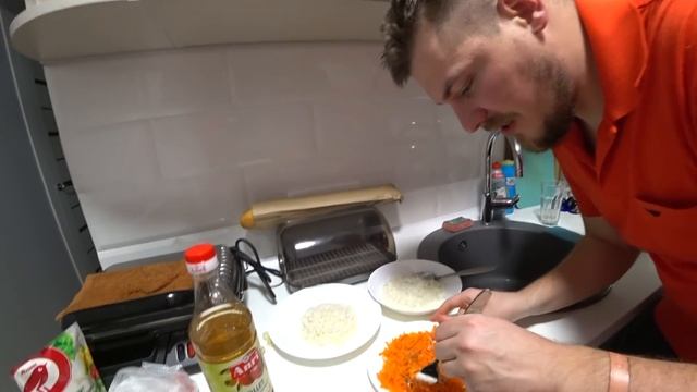 ПРАЗДНИЧНЫЙ СТОЛ ЗА 100 РУБЛЕЙ НА НОВЫЙ ГОД смотреть онлайн