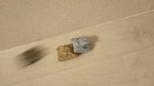 Т-34 ПРОТИВ ДВЕХ ЗЛЫХ БАБЛИКОВ смотреть онлайн