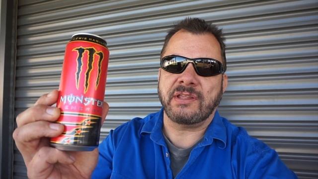 Limited Edition Monster Energy Drink - Lewis Hamilton - Monster Energy Drink смотреть онлайн