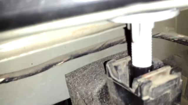 Рено Дастер крепеж радиатора смотреть онлайн