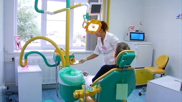 "Семейная стоматология" Видеокаталог предприятий Волжского. смотреть онлайн