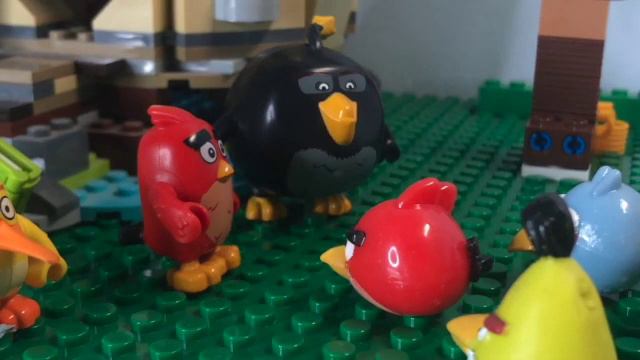 Angry Birds: Return of the Classics смотреть онлайн