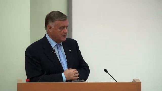 Новый мировой класс и вызовы человечества смотреть онлайн