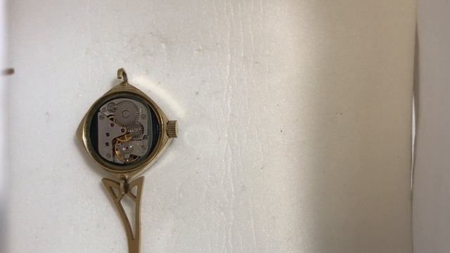 Наручные женские часы Слава СССР смотреть онлайн