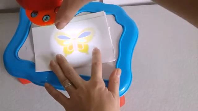 Projector Painting Play. Столик с проектором. смотреть онлайн