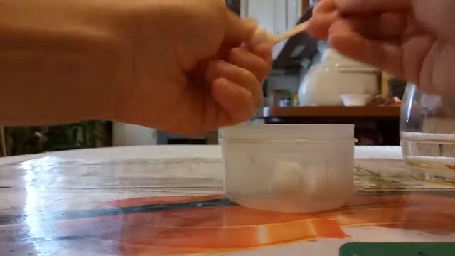 Делаем слайм из клея карандаша (ч.1) смотреть онлайн