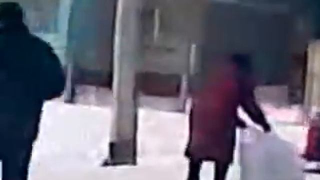 Как бабушка играет с внуком смотреть онлайн