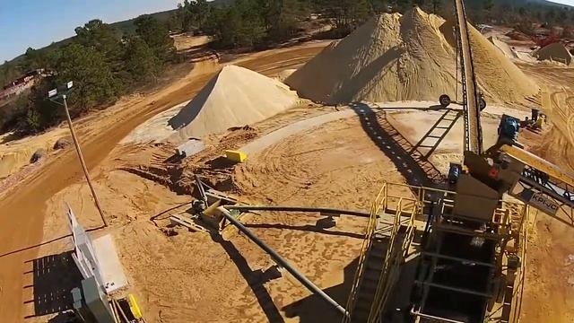 Мытый песок с доставкой. Купить песок с доставкой в Москве и МО (ООО ПК-ВЫСОТА) смотреть онлайн