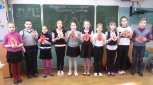 "Мальчики да девочки, свечечки да вербочки"