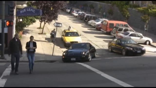 Ferrari 456 At Nob Hill In San Francisco смотреть онлайн