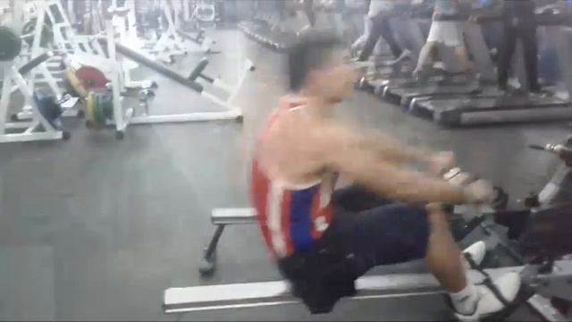 Akzhol Joldasbayev работа в тренажерном зале смотреть онлайн