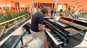Bon Jovi It's My Life (Piano Shopping Mall)