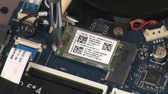 Replace the Wireless Module | HP ENVY 15-ae000, ah000 Notebook PC | HP смотреть онлайн