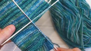 Не все понимают, как набирать петли после пятки. Показываю подробно, как это сделать