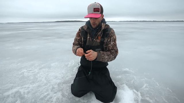 Game Of Inches - Ice Fishing Competition - Team @apbassing + @CastandConquer -Day 1 смотреть онлайн