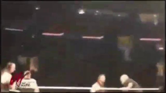 Undertaker, Roman Reigns and brawn strowman vs Kevin Owens, Elias and Baron Corbin смотреть онлайн