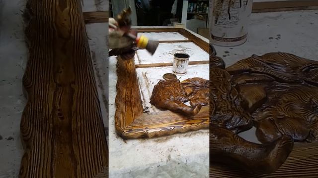 Необычная рама для зеркала с львами. смотреть онлайн