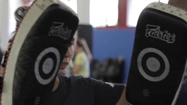 Girls MMA im New Legacy Aarau смотреть онлайн