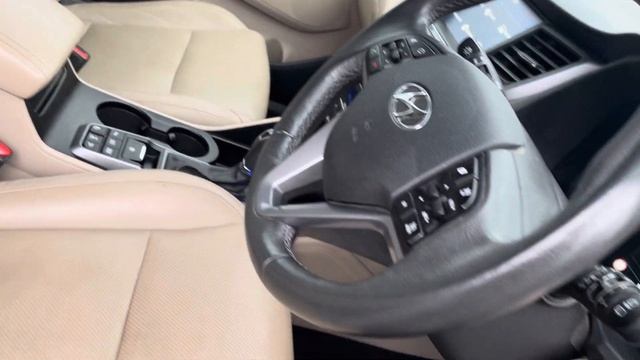 Used Hyundai TUCSON 2.0 CRDi Premium SE Auto 4WD -YC16OGP- смотреть онлайн