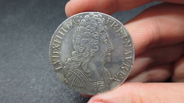 Moneta 1 Ecu di Luigi XIV 1710 - Scudo in Argento del Re Sole "Trois Couronnes" смотреть онлайн