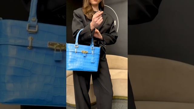 Напоминаем, что у нас проходит распродажа прошлой коллекции! Скидка 15%. Подробности в комментариях смотреть онлайн