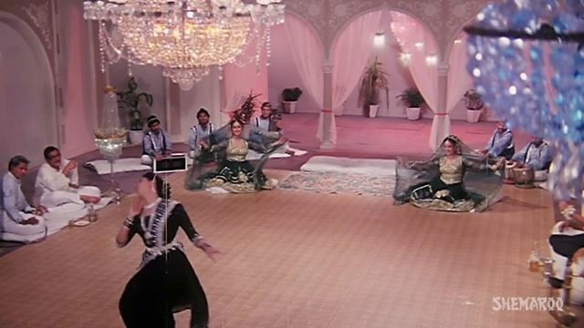 Mujhe Zindagi Ne Mara - Smita Patil - Bindu - Angaaray - Asha Bhosle - Anu Malik - Old Hindi Songs смотреть онлайн