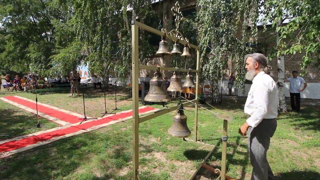 Звонари Александр Моренов, Алексей Чумаченко и Егор Шевяков на фестивале 