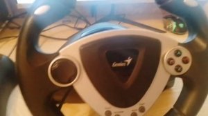 Обзор игрового руля какого-то там Genius