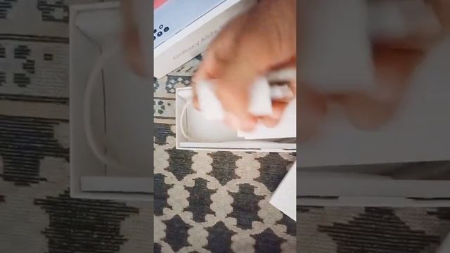 Unboxing my brand new phone...Samsung galaxy a52s 6+256 gb... смотреть онлайн