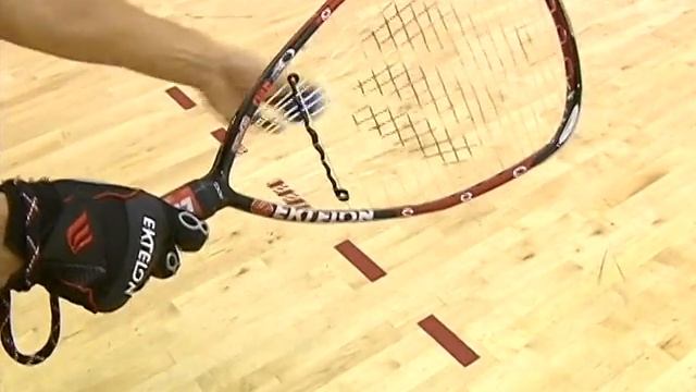 How to Play Racquetball : Racquetball Racket Grips смотреть онлайн