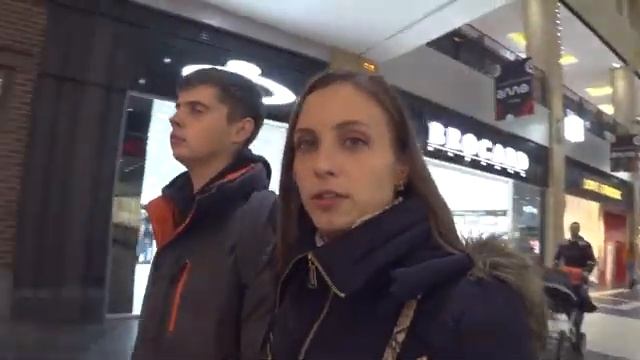 День Рождения во Львове | ВЫГНАЛИ из ресторана! | Новогодний Львов смотреть онлайн