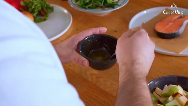 Теплый салат с красной рыбой. Иван Кудрявцев x Campo Viejo Rose смотреть онлайн