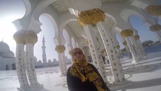 Мечеть шейха Зайда смотреть онлайн