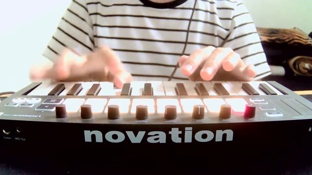 MAKING TRAP BEAT WITH NOVATION LAUNCHKEY MINI MK3 #3 смотреть онлайн