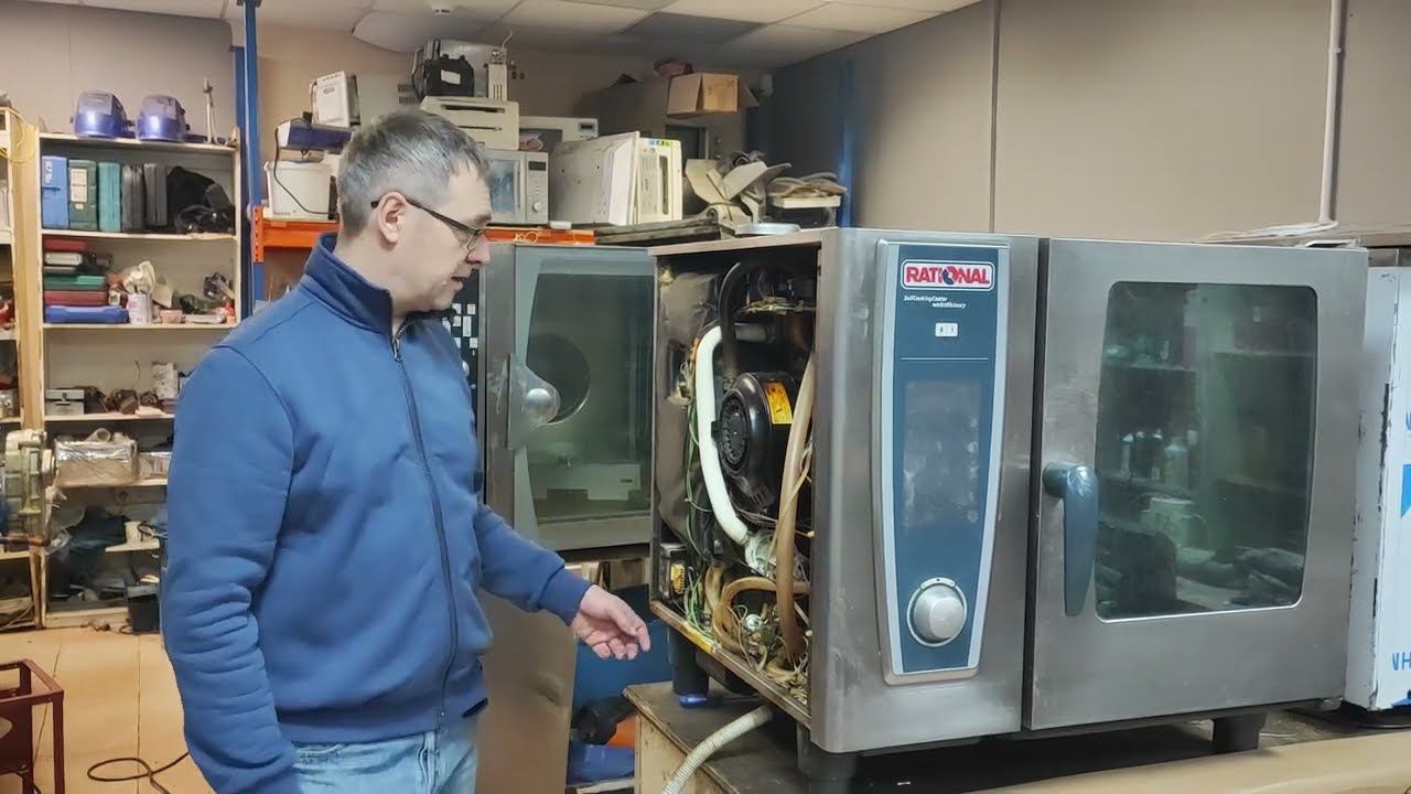 Ремонт RATIONAL SCC 61 We - Черный дисплей и отсутствие реакции на прикосновения смотреть онлайн