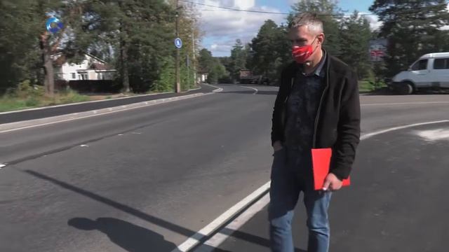 В Петрозаводске оборудовали пешеходный переход и установили новый светофор смотреть онлайн