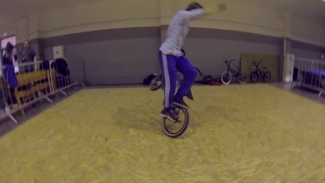 #1week1trick - back wheel combo 2 смотреть онлайн