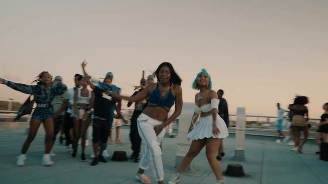 BLUE PEARLS - OGMarlynMonROLLUP, Smocca LoCCa, Billy B смотреть онлайн