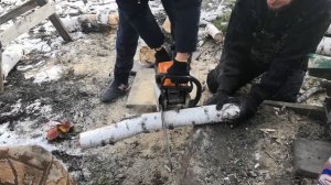 БАТЯ ДАЛ БЕНЗОПИЛУ В 12! ПИЛИТЬ ДРОВА