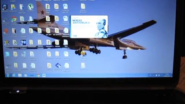 Dell Inspiron 7720 Хрипят колонки