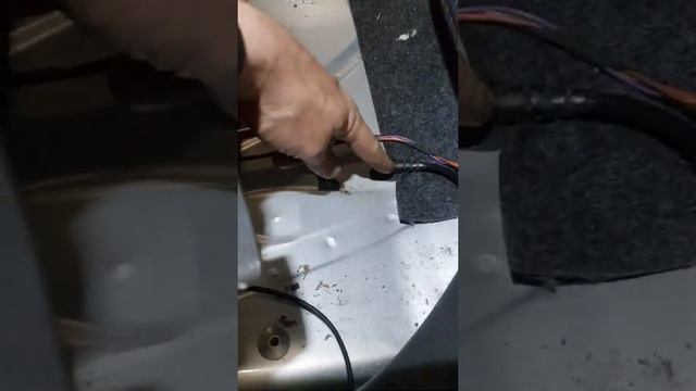 Vw polo abs back abs sensor problem смотреть онлайн