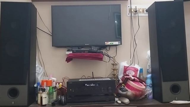 Unboxing and Sound Testing Yamaha R-N303 with Yamaha NS-8390 Speakers. смотреть онлайн