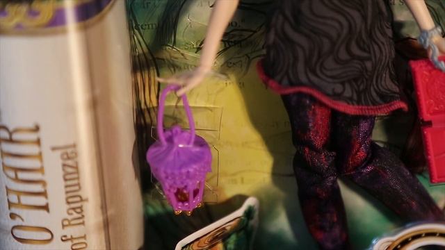 Обзор Ever After High - Poppy O'Hair Through the Woods - Поппи О'Хэйр Сквозь леса - CFD02 Review смотреть онлайн