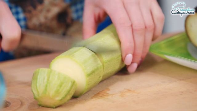 Самая сочная курочка приготовленная в духовке: Безумно вкусный рецепт курицы! смотреть онлайн