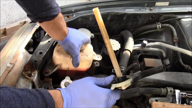 How to Replace Engine Coolant Reservoir on Mazda 626 смотреть онлайн