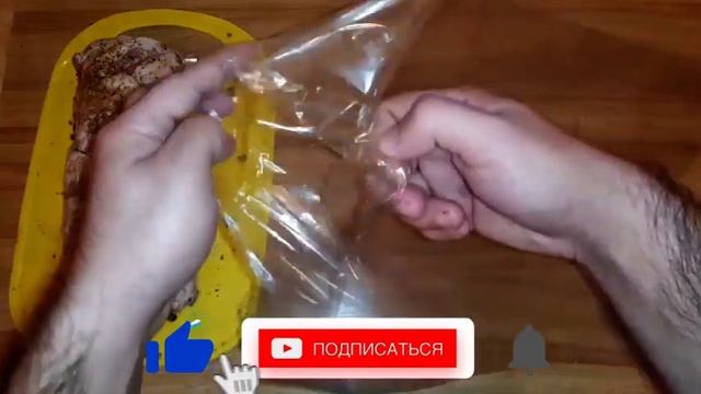 Подчерёвок(Брюшина)запеченный в духовке...Пальчики оближешь как вкусно... смотреть онлайн