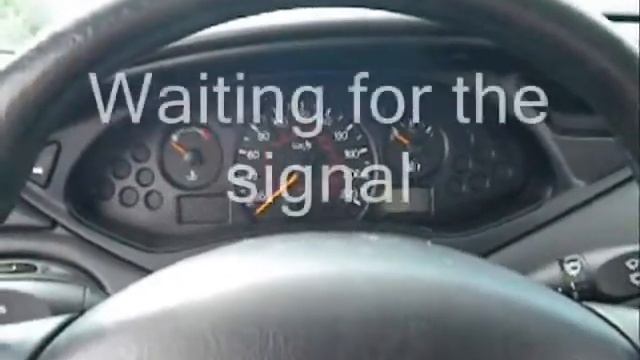 IPHONE SMARTSTART VERSUS DSS 900 FROM TELSTART смотреть онлайн