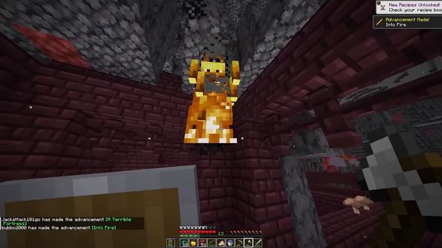 Minecraft Manhunt, But I Can Upgrade The World... смотреть онлайн