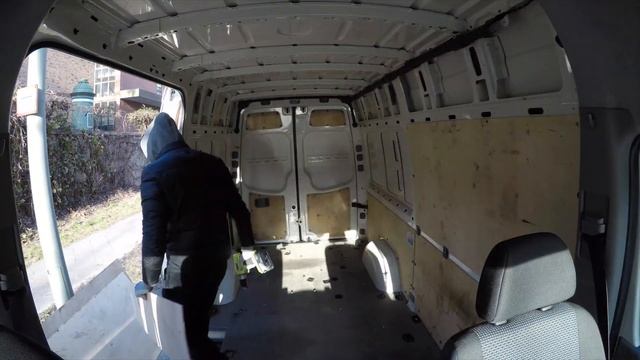 #1 Van Conversion ⎟Stripping & Cleaning⎟VW Crafter Vanbuild ⎟No Vlog смотреть онлайн