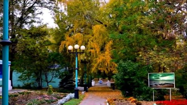 Хорошо, что ты живёшь, на соседней улице смотреть онлайн